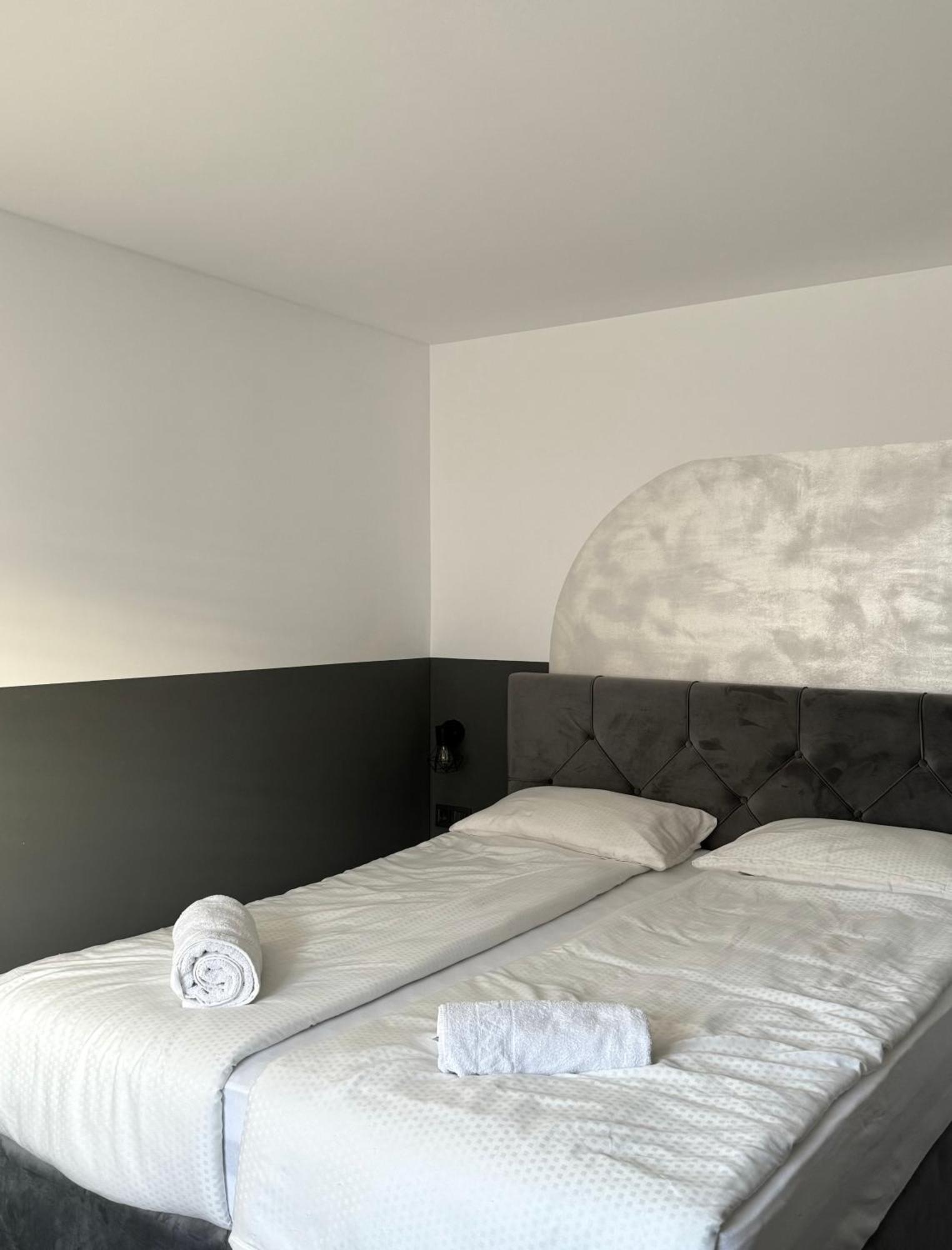L&L Rooms Maribor Exterior foto