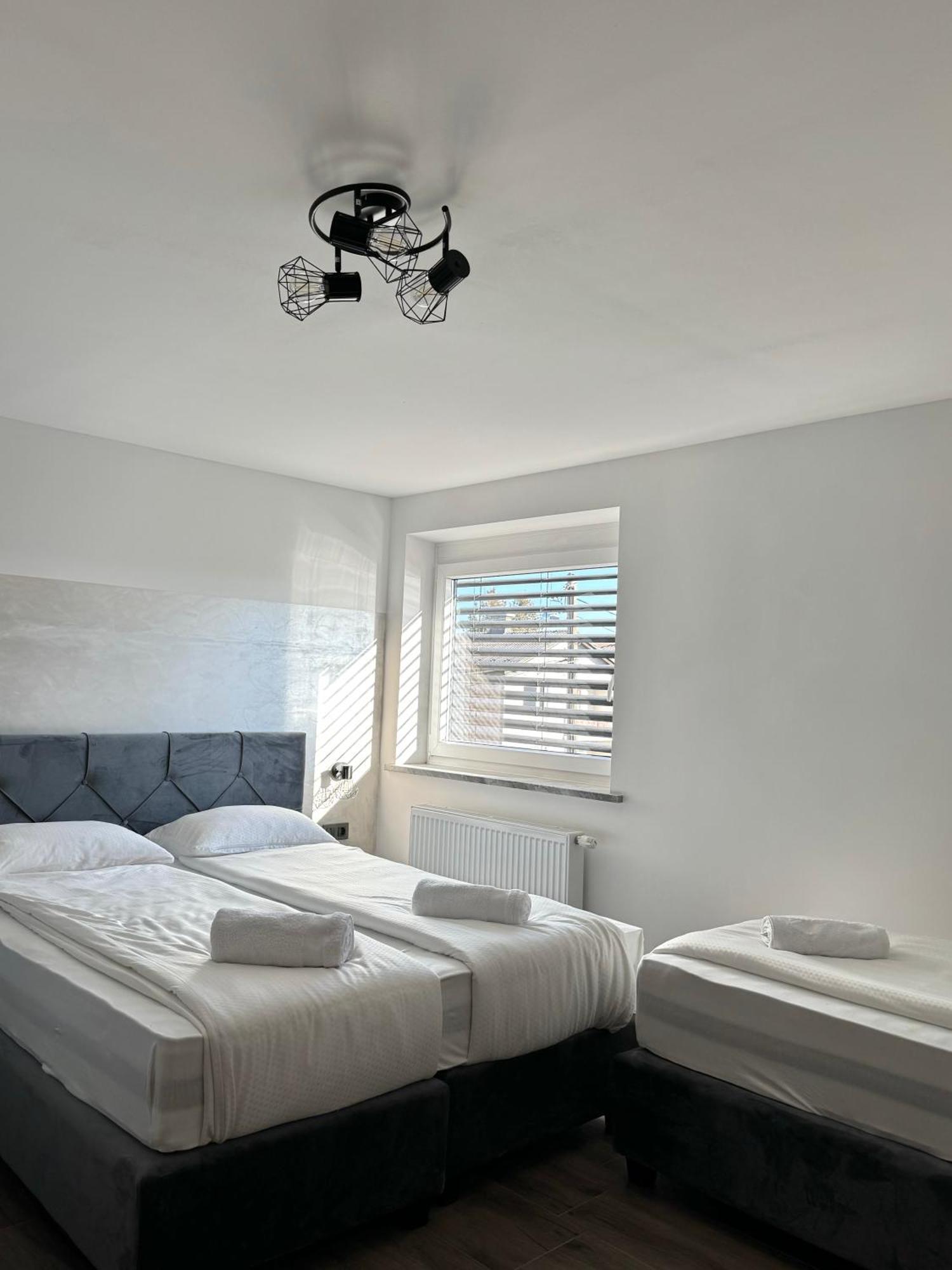 L&L Rooms Maribor Exterior foto